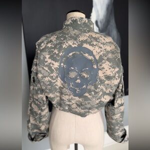 GEN POP Cropped Desert Storm Vintage Authentic Skull Military S Barrel Tapered